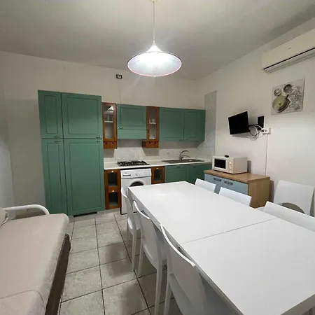 In 27837 * Rosolina Mare