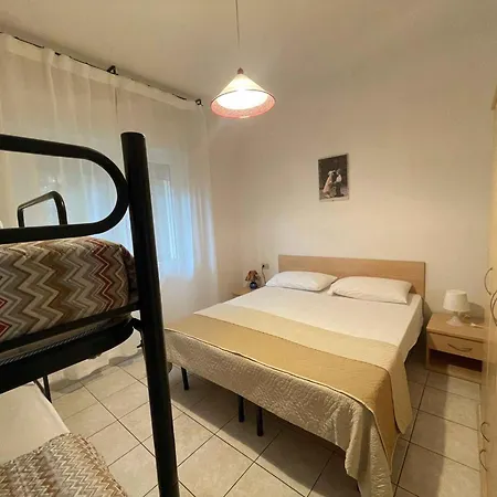 In 27837 Apartment *